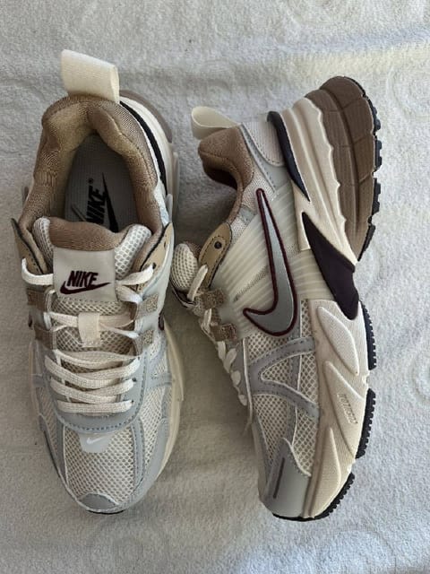 Sneakers Nike V2 Run – Link Hacoo