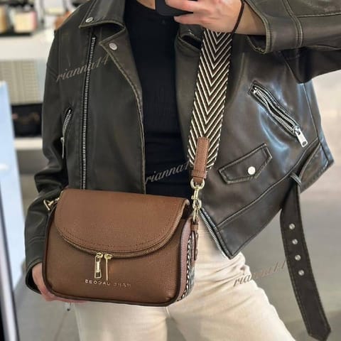 Marc Jacobs crossbody bag – Hacoo link