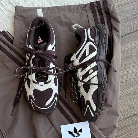 Adidas WHISPER GLIDE sneakers – Hacoo link