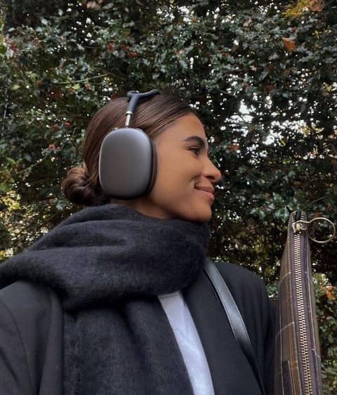 Apple AirPods Max headphones – Hacoo link
