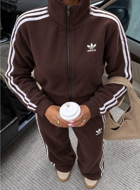 Adidas tracksuit – Hacoo link
