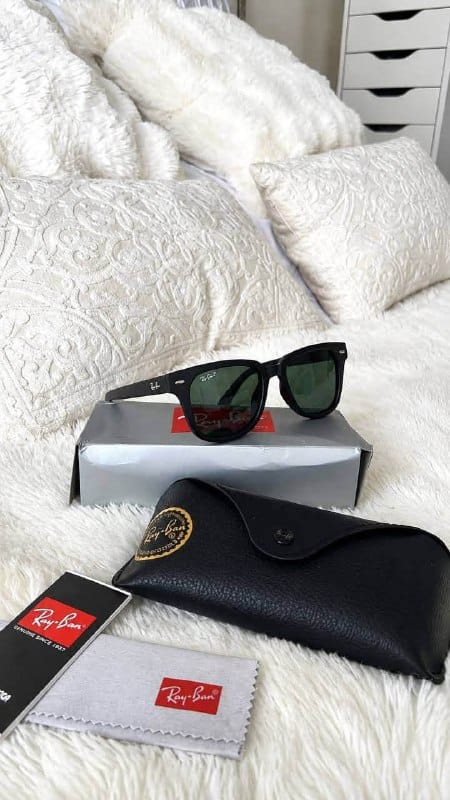 Ray-Ban